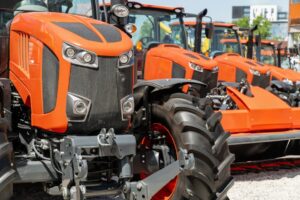 Read more about the article A Complete Guide to Finding the Perfect Farm and Construction Equipment